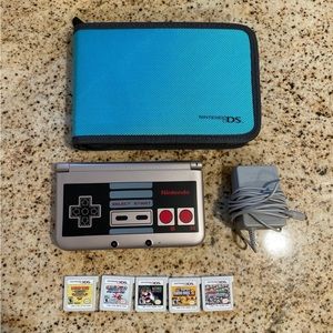 Nintendo 3DS XL NES edition in Gray/Black bundle with case and games